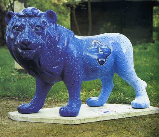 Airbrush auf Skulptur: blauer Löwe – 2000-Jahr-Feier Saarbrücken, Stadtwerke Saarbrücken