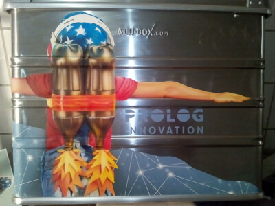 Airbrush auf Aluminium-box Airbrush auf Aluminium-box