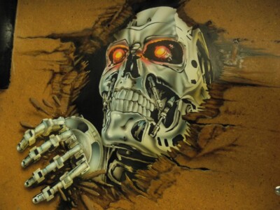 Custom-Airbrush in Flipper-Gehäuse
