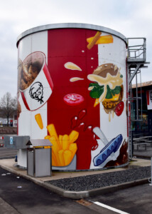 Airbrush, Graffiti auf Wassertank, Neunkirchen, Saarland